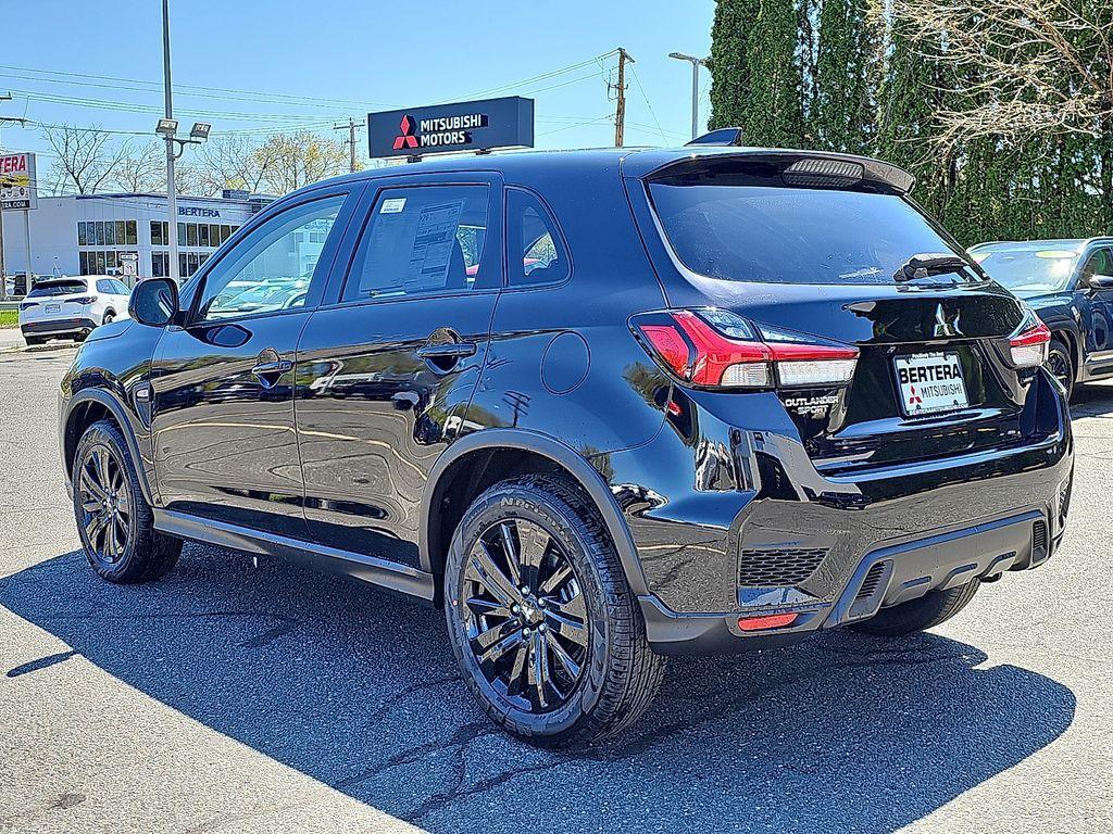 Mitsubishi Outlander Sport 2026