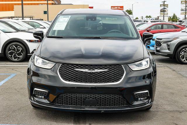 Chrysler Pacifica 2024