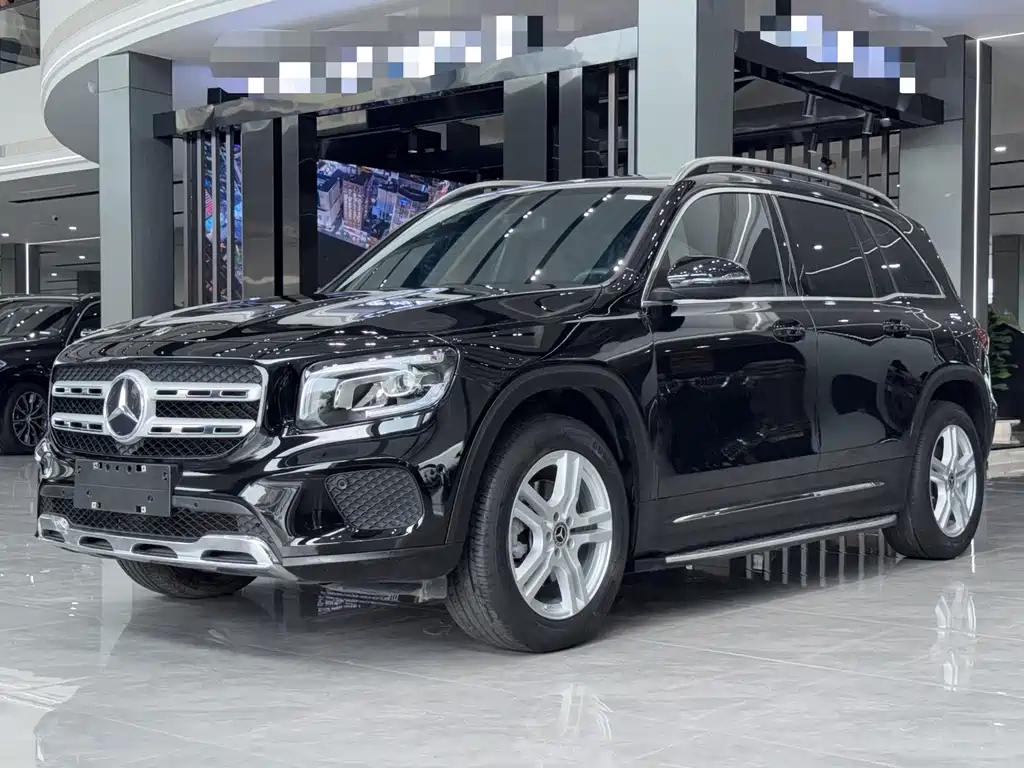 Mercedes-Benz GLB 2023
