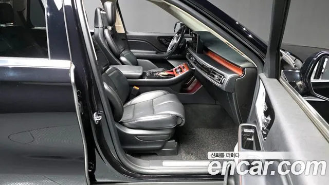 Lincoln Aviator 2021