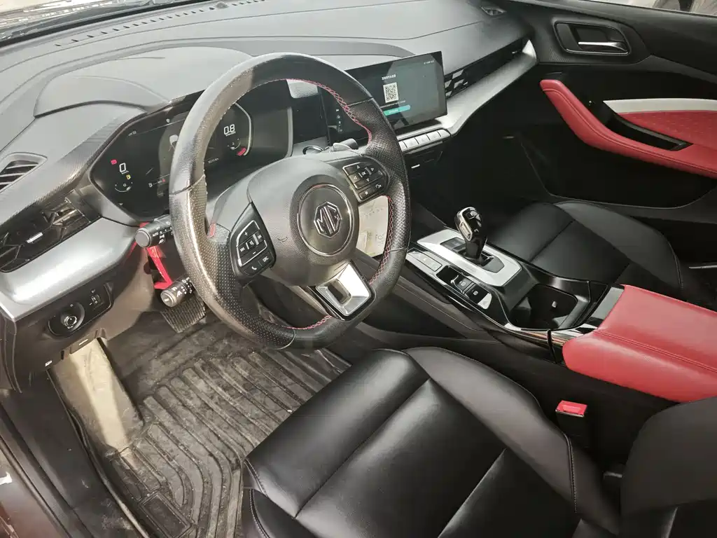 MG MG5 2021
