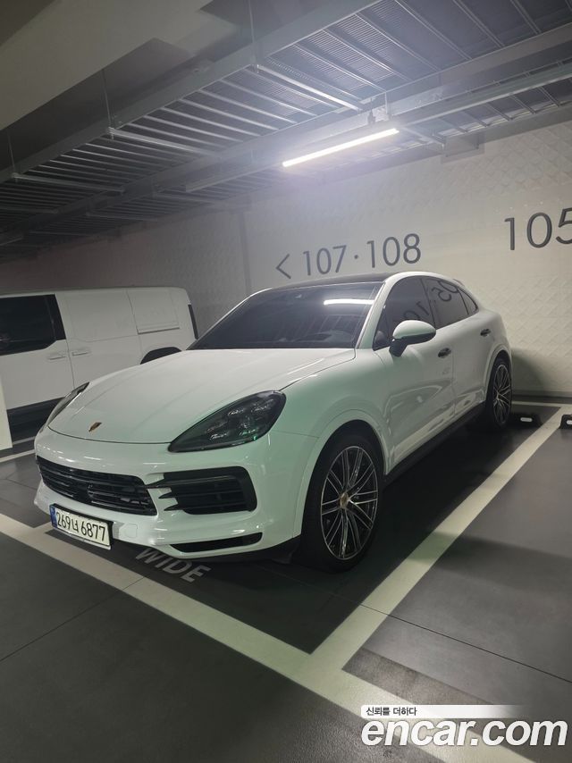 Porsche Cayenne 2021