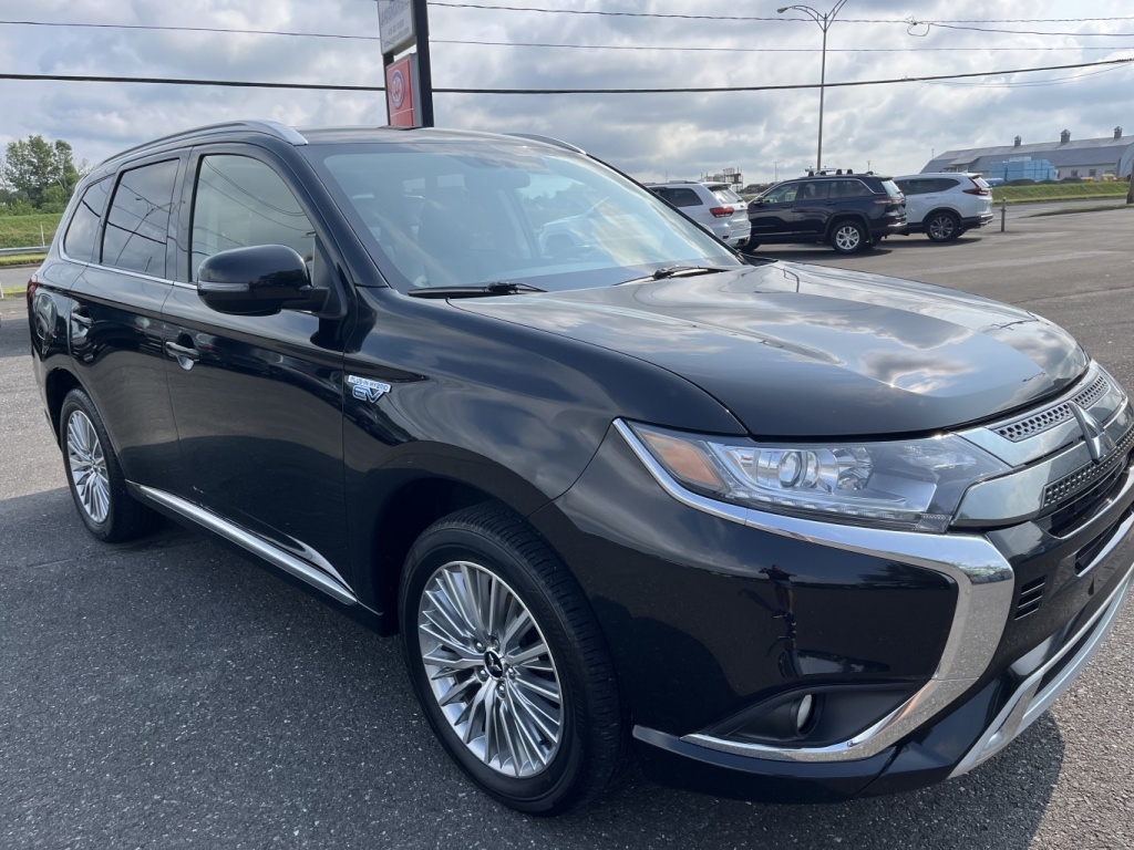 Mitsubishi Outlander 2022