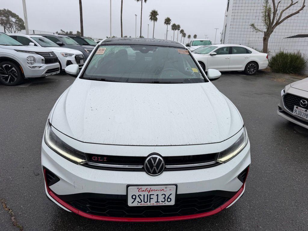 Volkswagen Jetta 2025