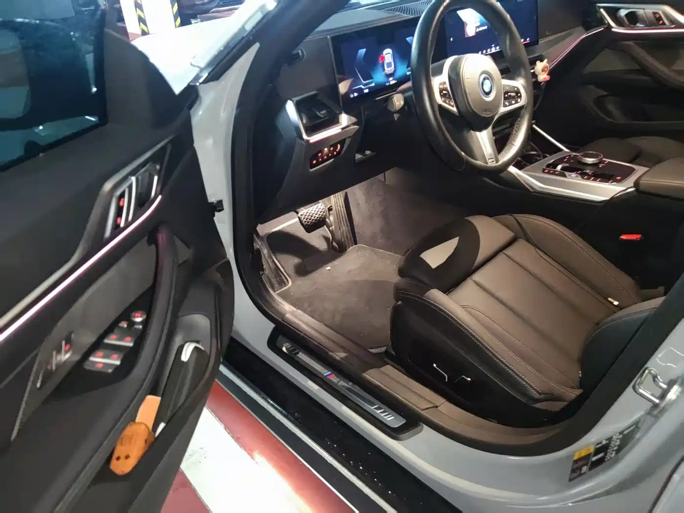 BMW i4 2025
