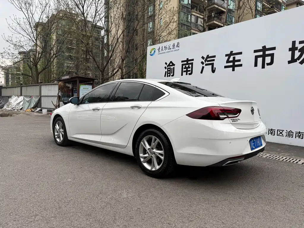 Buick Regal 2021