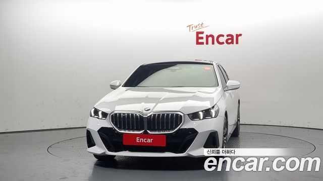 BMW 5 серии 2024