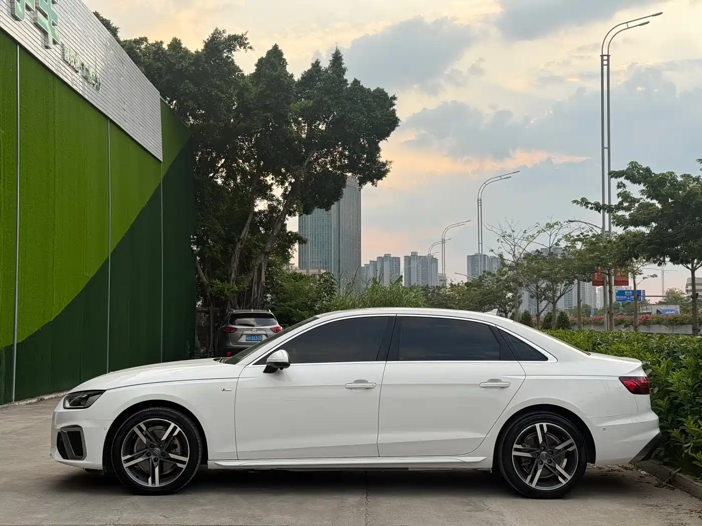 Audi A4 2021