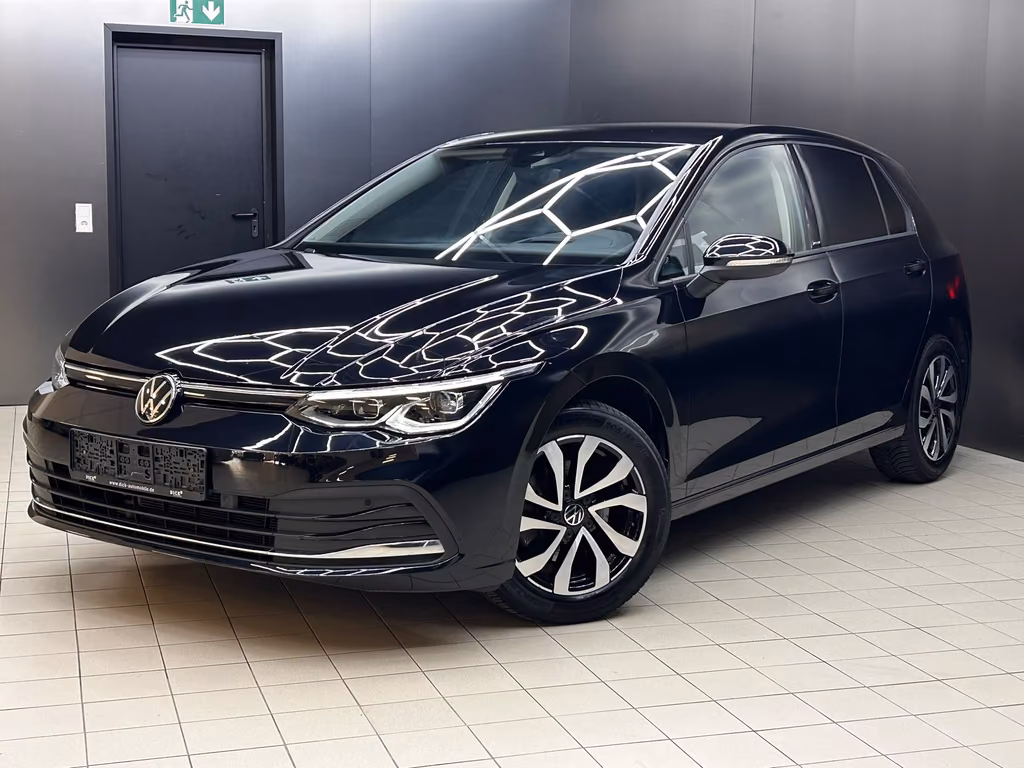Volkswagen Golf 2023