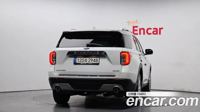 Ford Explorer 2021