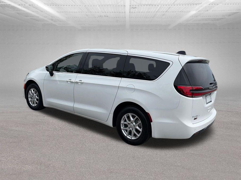 Chrysler Pacifica 2026