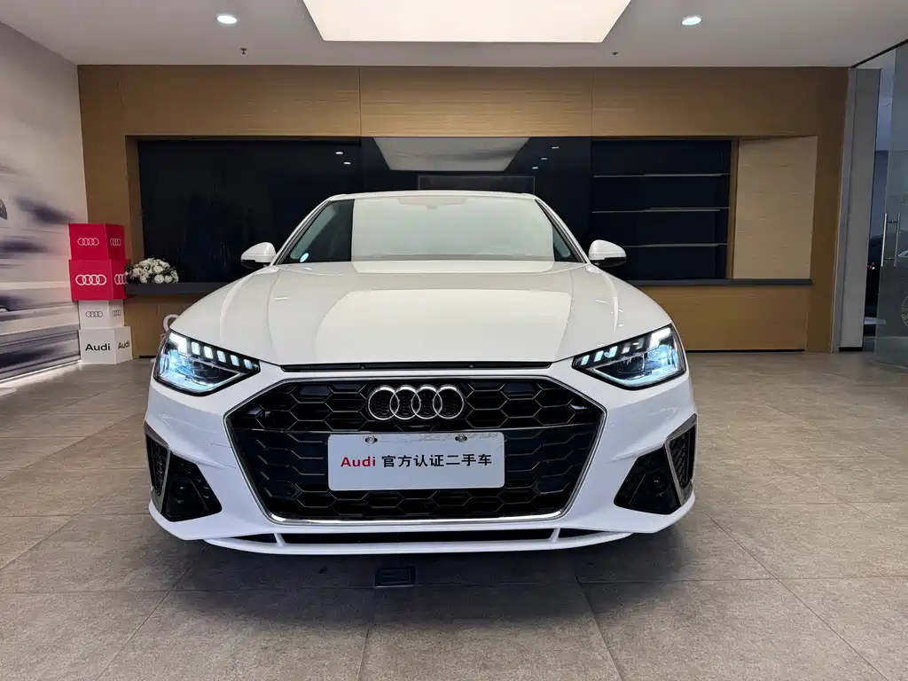 Audi A4 2022