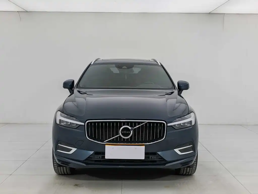 Volvo XC60 2021