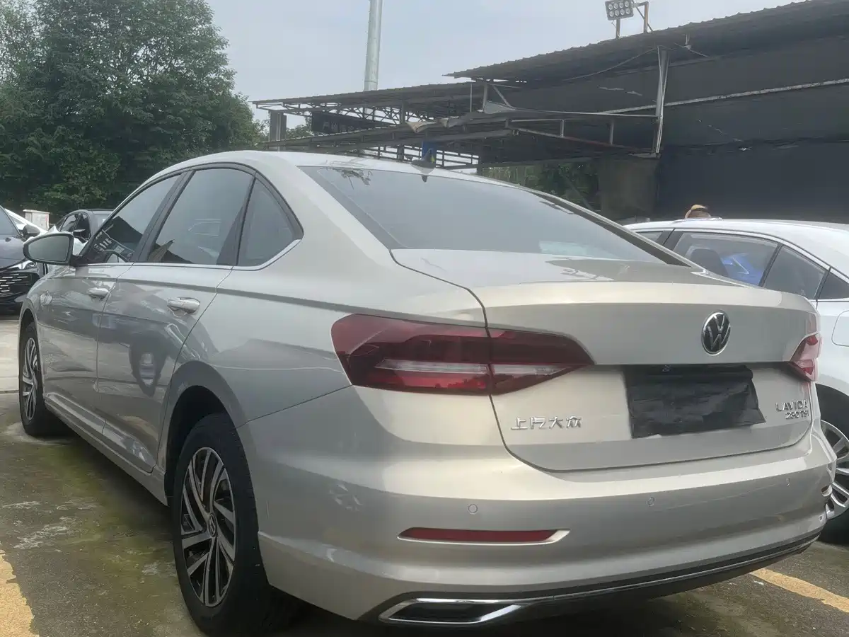 Volkswagen Lavida 2022