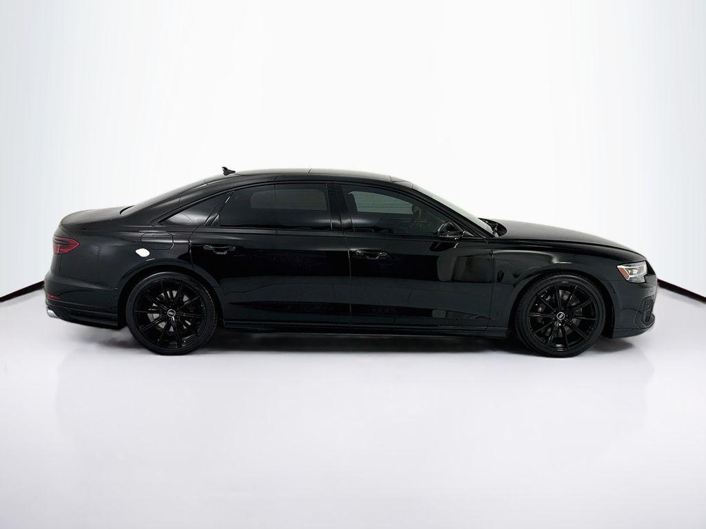 Audi S8 2024