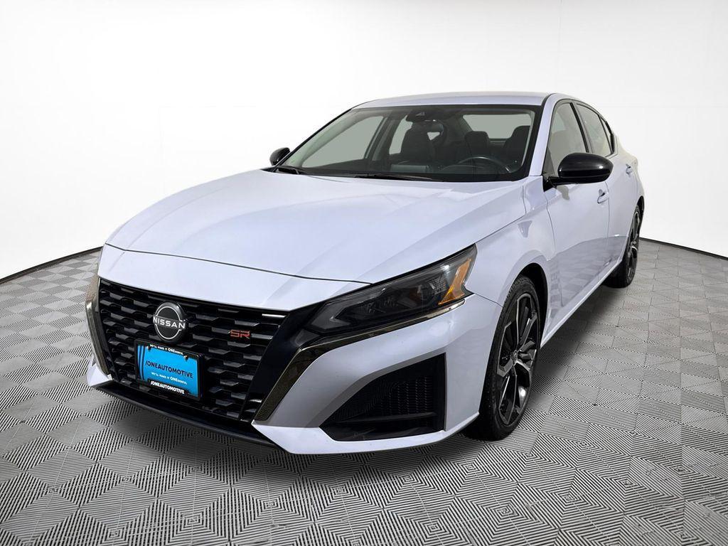 Nissan Altima 2024