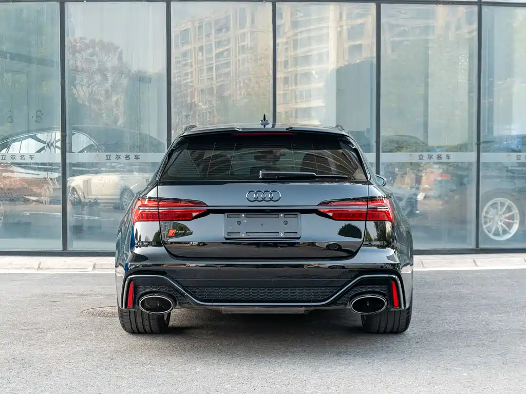 Audi RS 6 2023