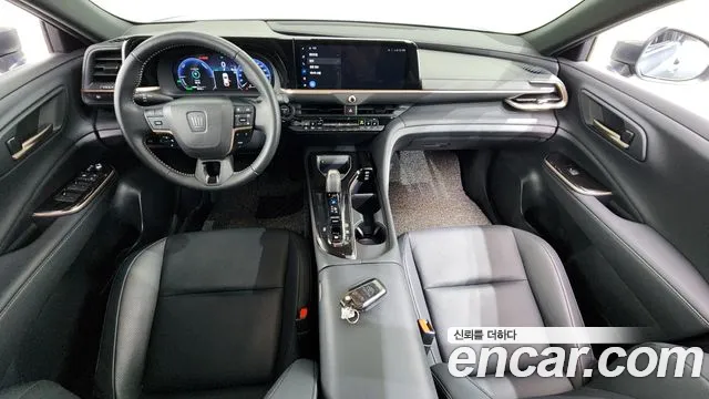 Toyota Crown 2024