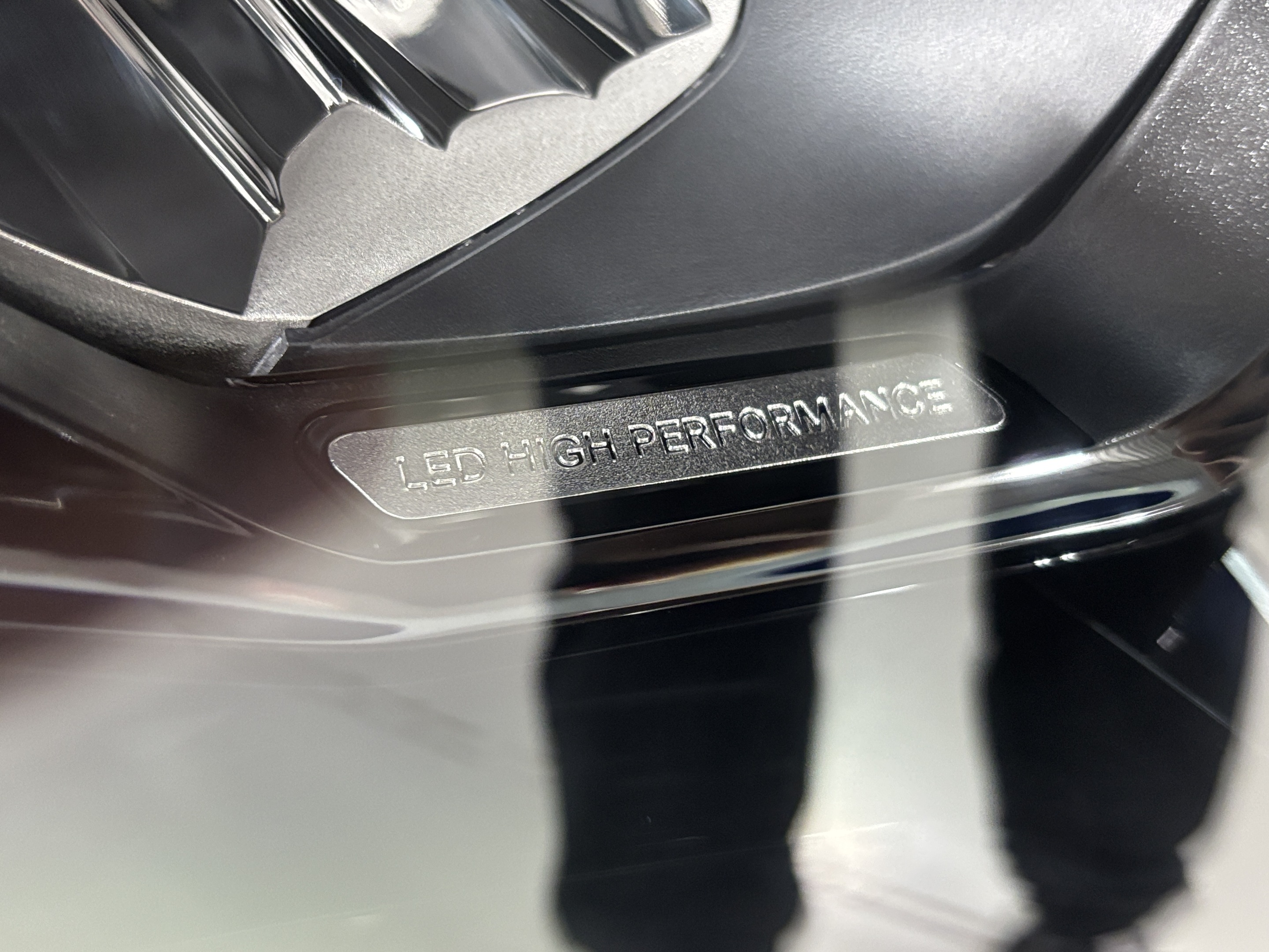 Mercedes-Benz EQB 2023