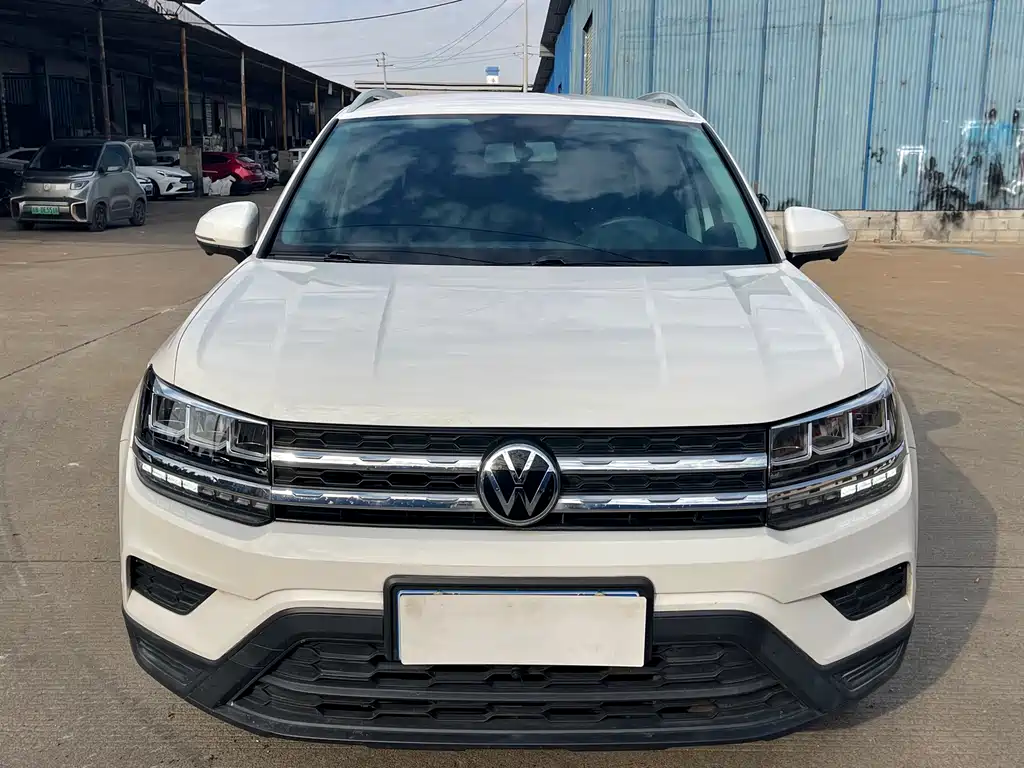 Volkswagen Tharu 2021