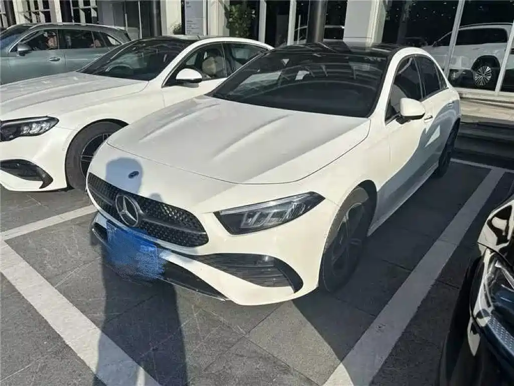 Mercedes-Benz A-Класс 2023
