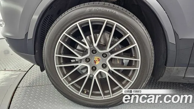 Porsche Cayenne 2020