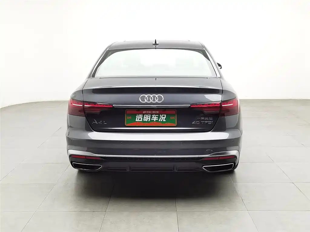 Audi A4 2022