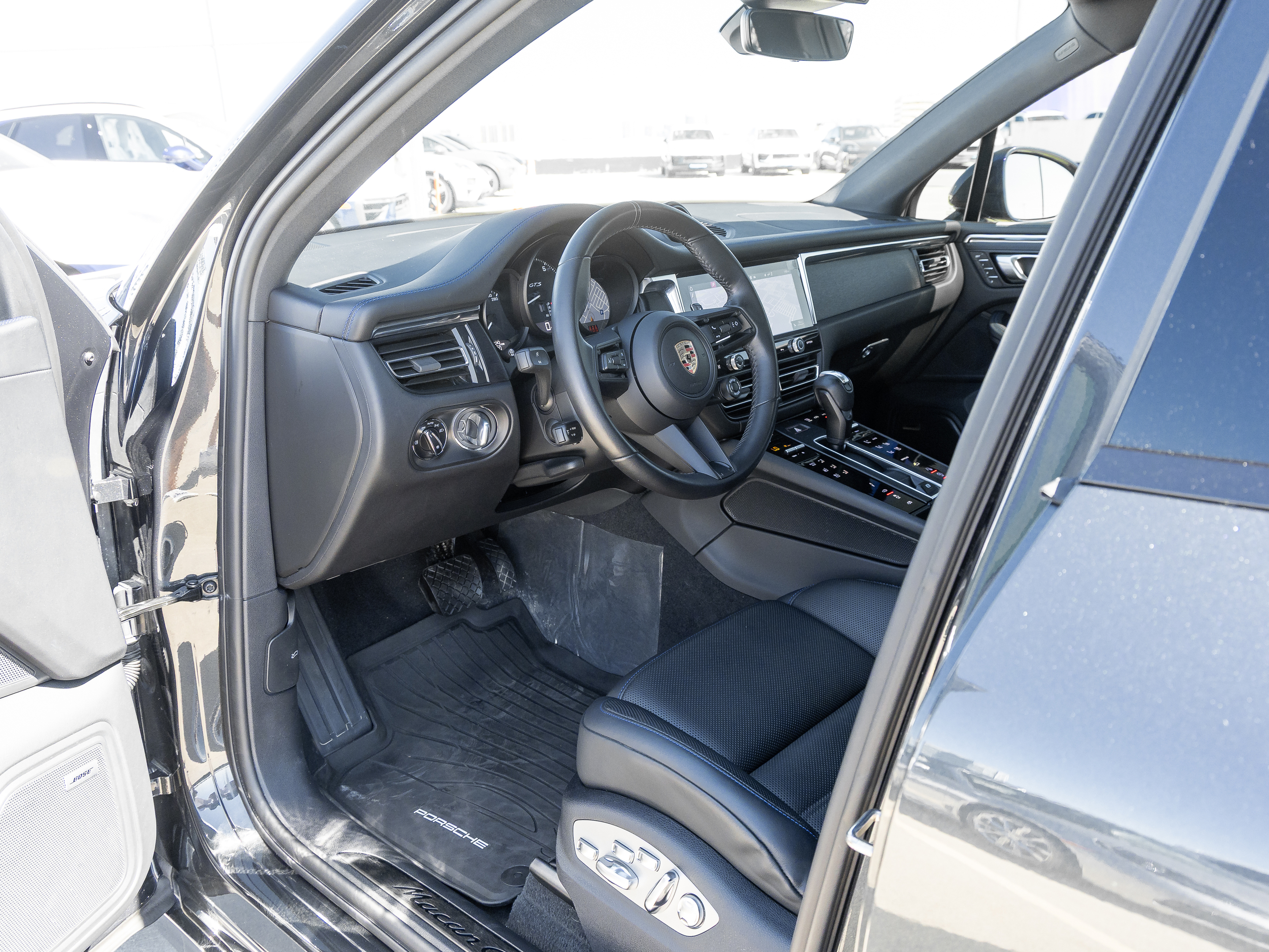 Porsche Macan 2023