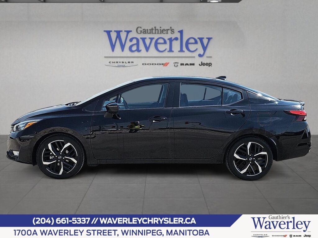 Nissan Versa 2023