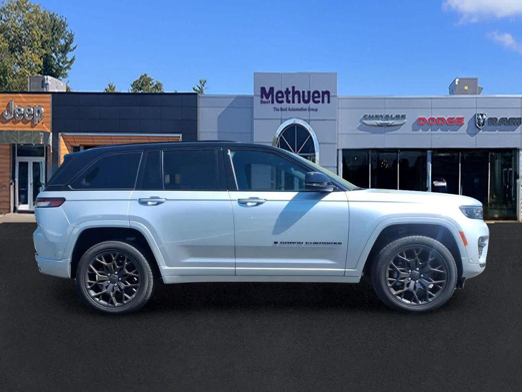 Jeep Grand Cherokee 2025