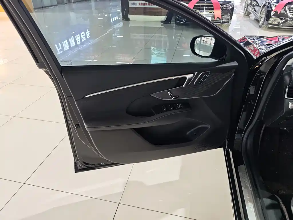 Buick LaCrosse 2025