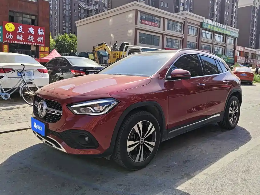 Mercedes-Benz GLA 2023