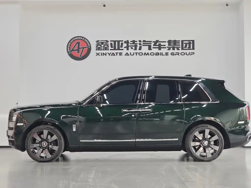 Rolls-Royce Cullinan 2022