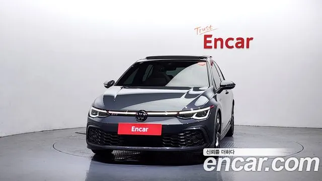 Volkswagen Golf 2024