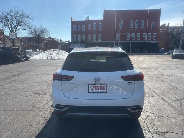 Buick Envision 2023
