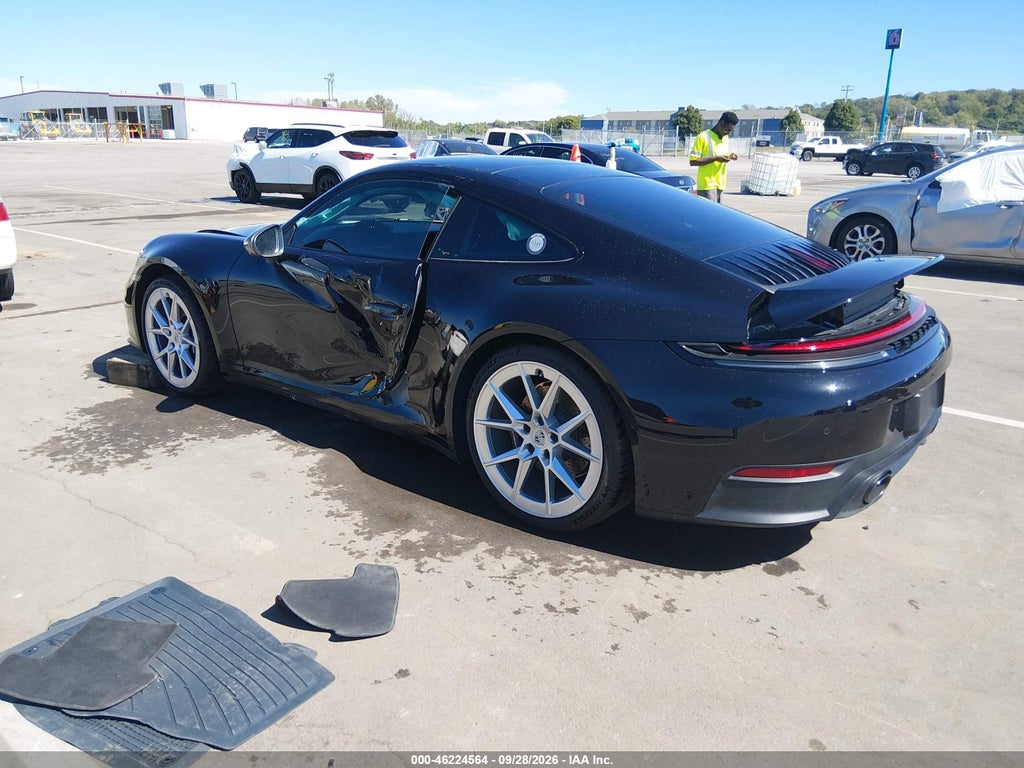 Porsche 911 2025