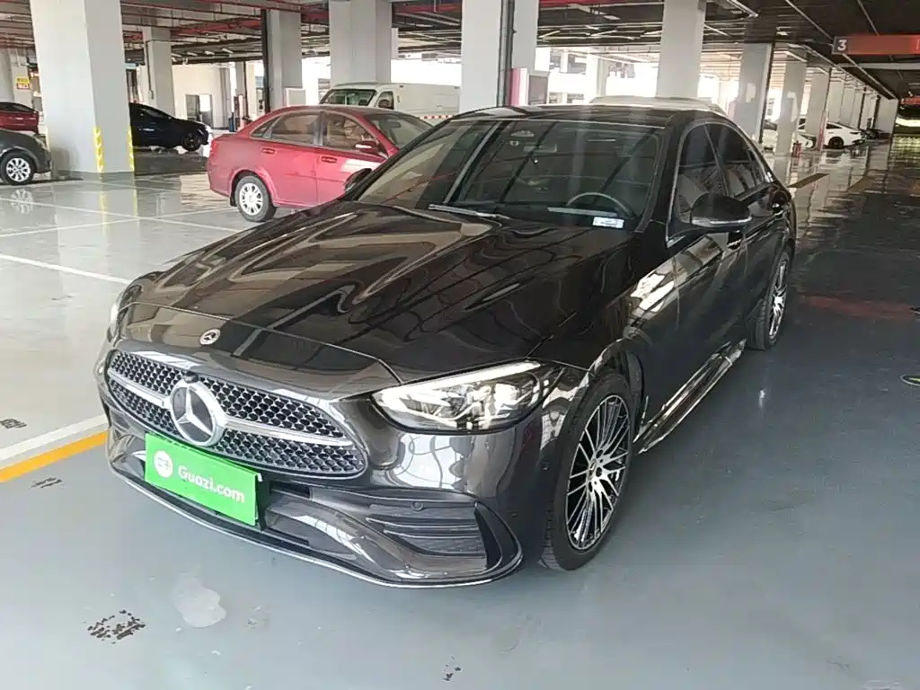 Mercedes-Benz C-Класс 2024