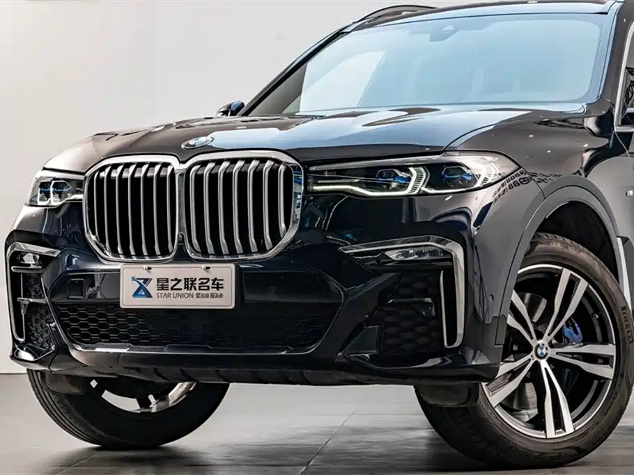 BMW X7 2021