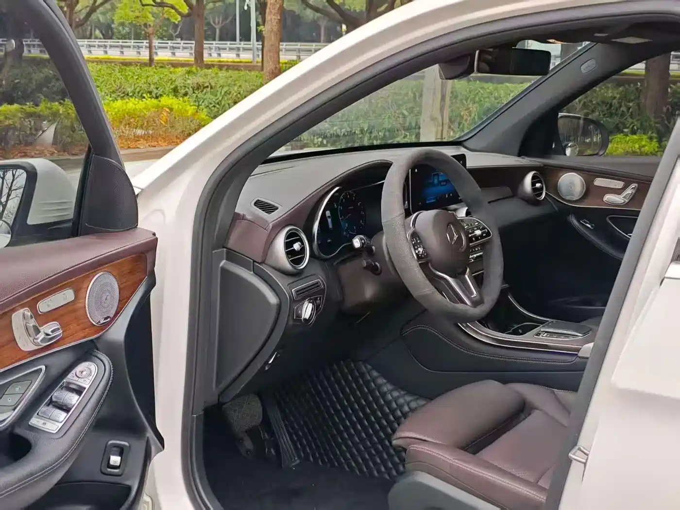 Mercedes-Benz GLC 2021
