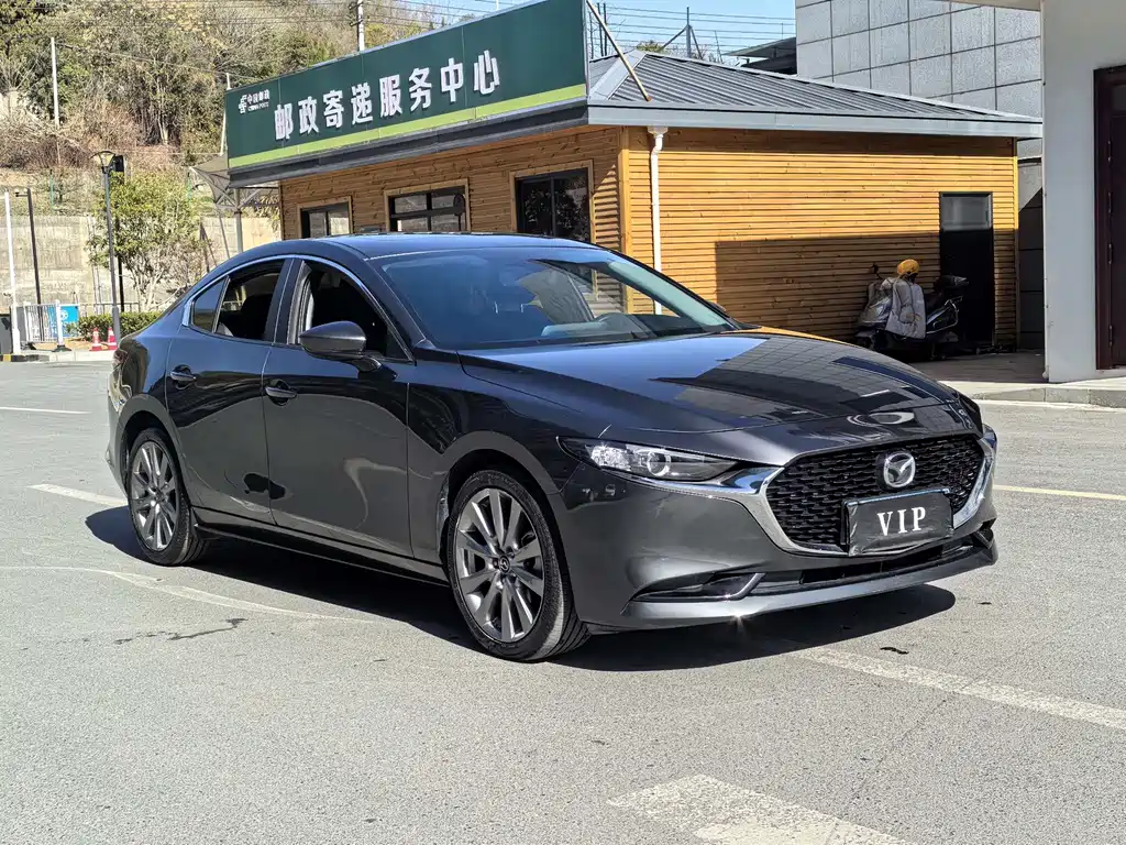 Mazda 3 2024