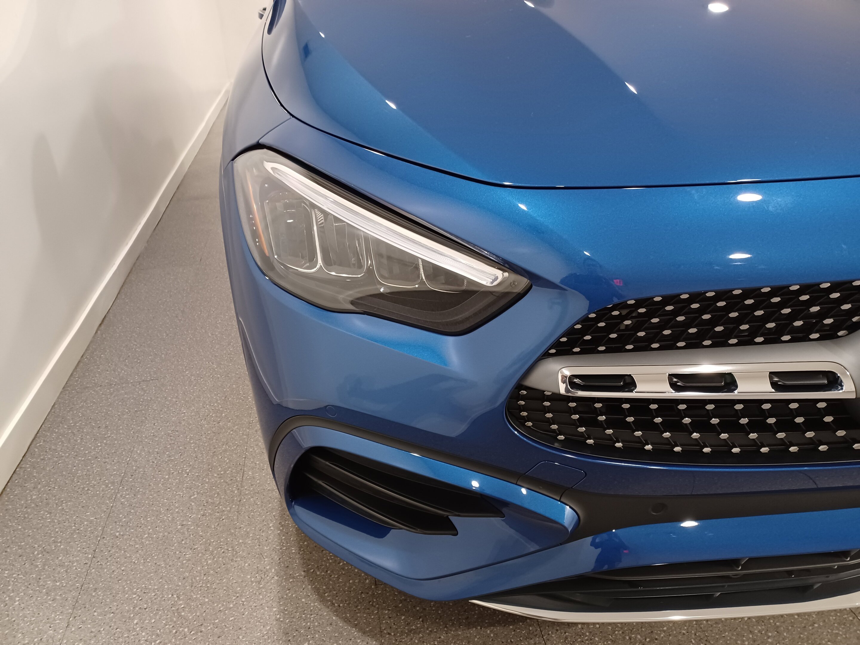 Mercedes-Benz GLA 2025