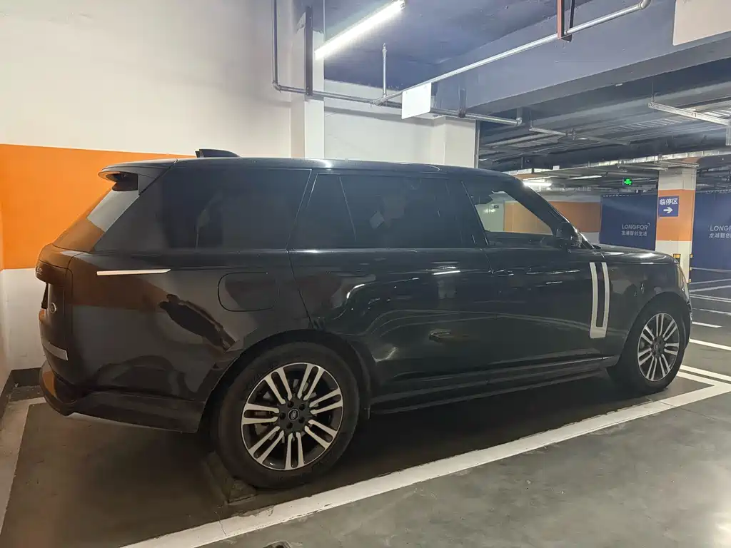 Land Rover Range Rover 2023