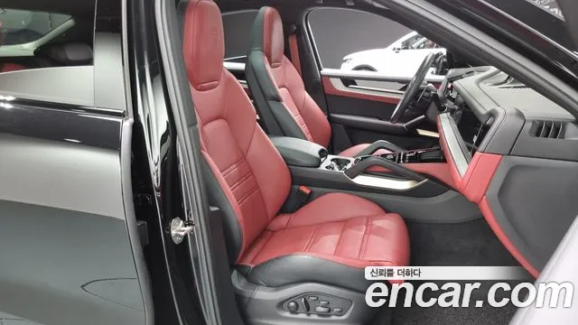 Porsche Cayenne 2024