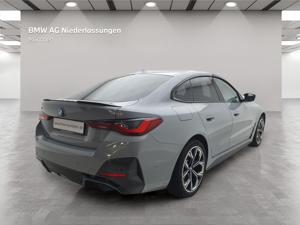 BMW i4 2023