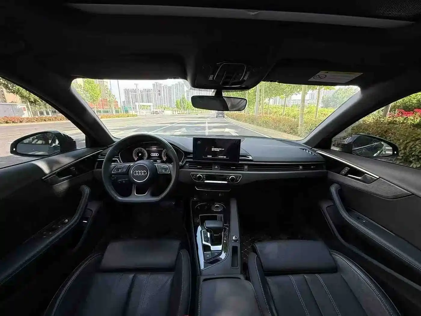 Audi A4 2023