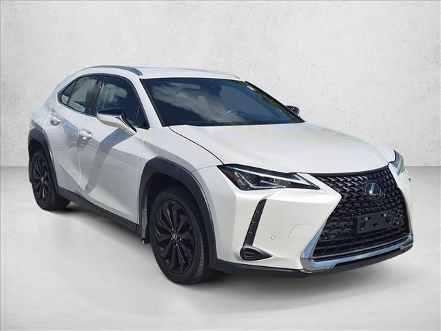 Lexus UX 2022