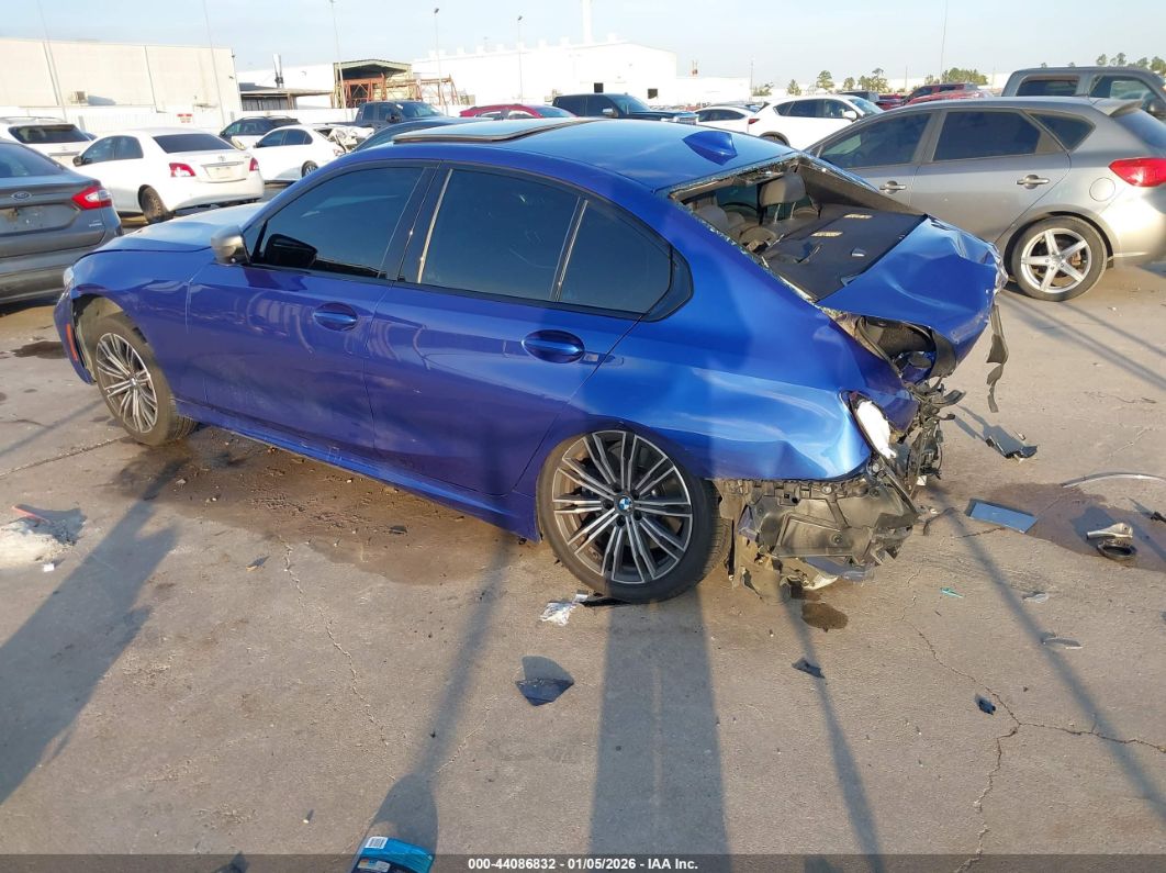 BMW 3 серии 2021