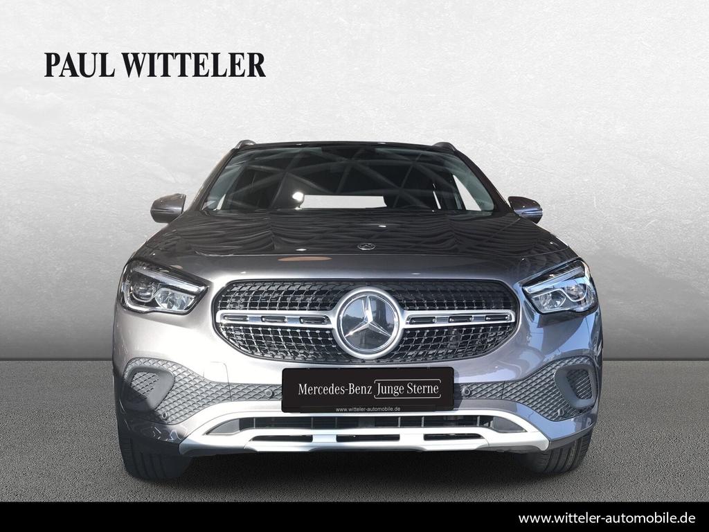 Mercedes-Benz GLA 200 2022