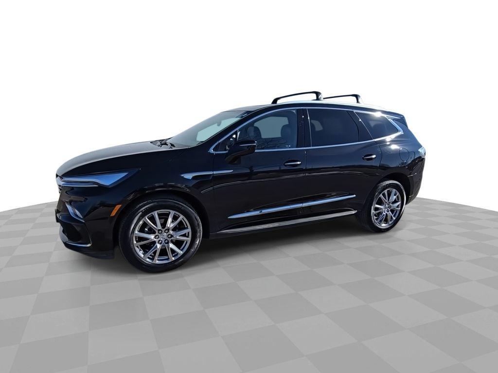 Buick Enclave 2023