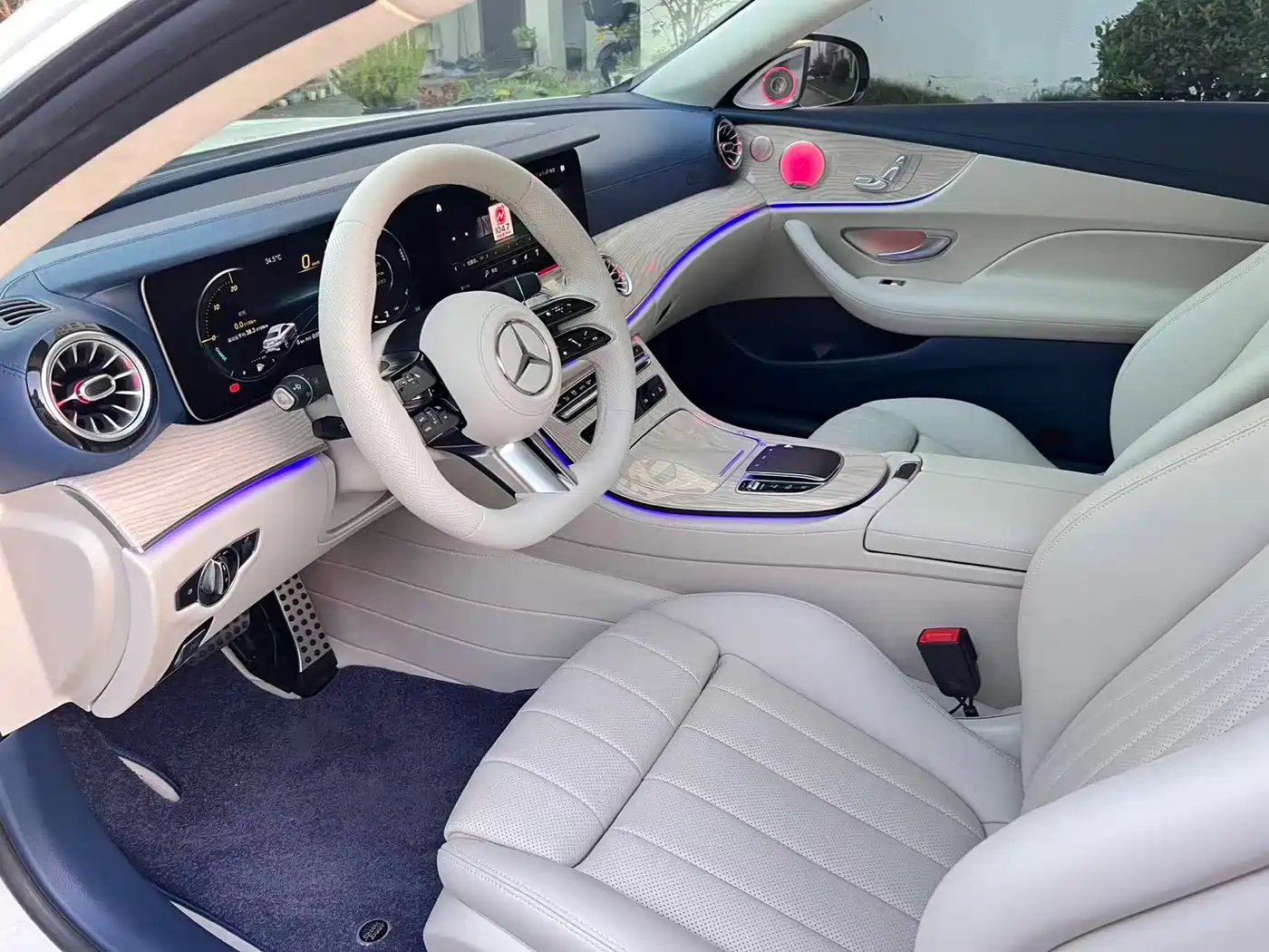 Mercedes-Benz E-Класс 2023